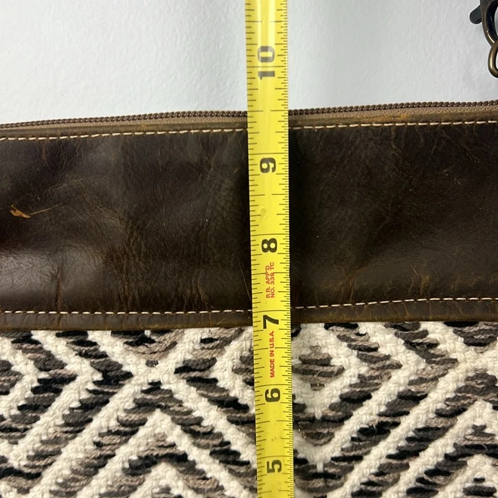 Myra Bag geometric adjustable crossbody bag